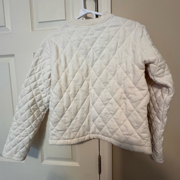 Athleta Cream Quilted Top - Picture 2 of 5